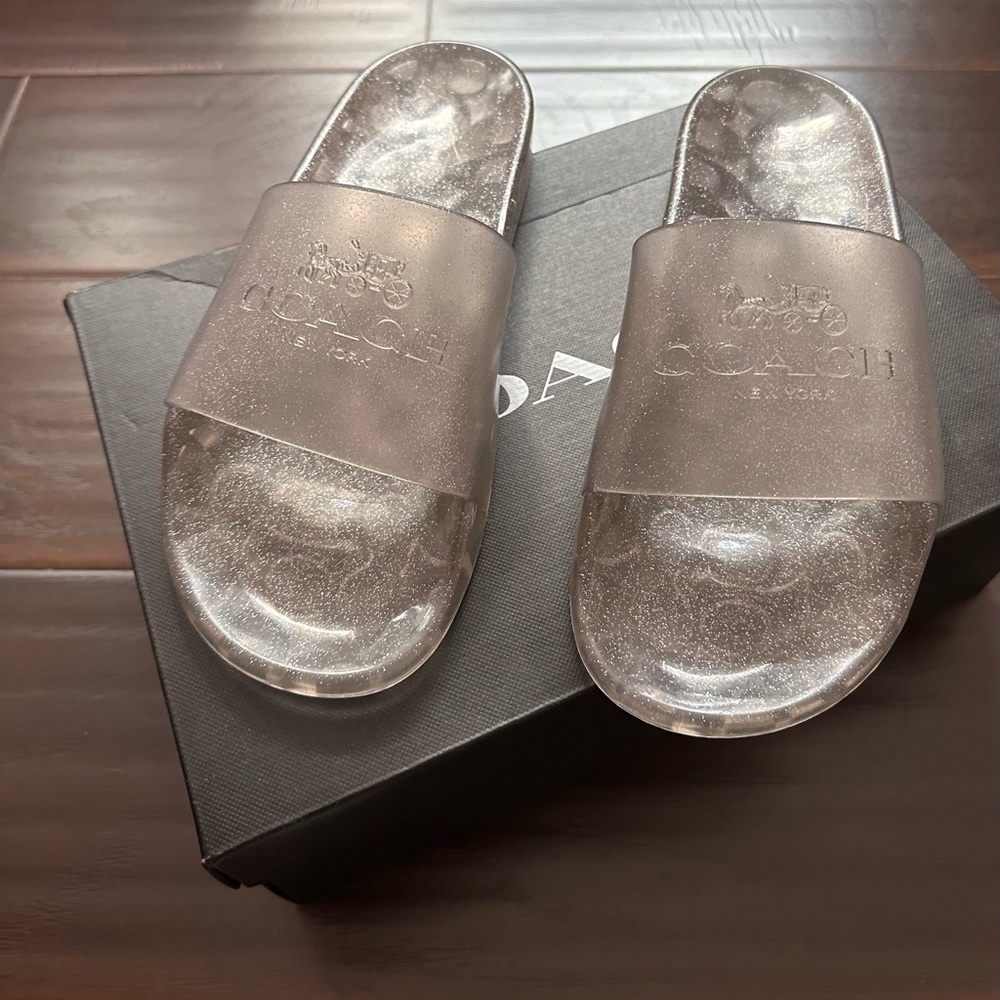 Ulyssa Rubber Slide